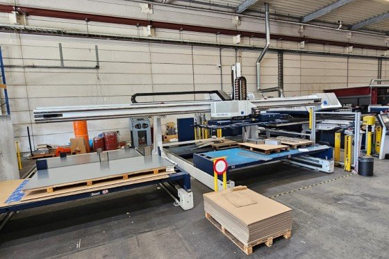 TRUMPF_TruMatic_7000-1600 (K02) (FMC)_3200Watt_Bild 2.jpg